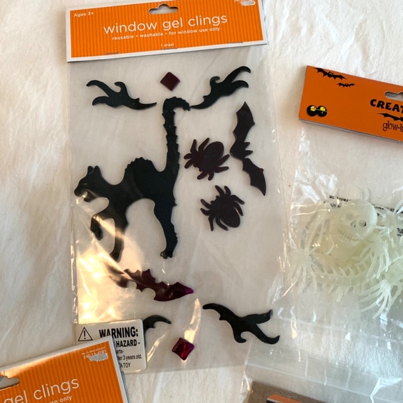 Halloween Decorations & Pumpkin Masters Tool With Stencils - Picture 2 of 8